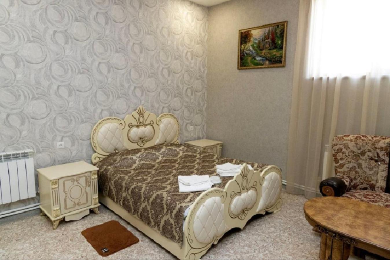 Noyemburg Hotel Noyemberyan Esterno foto